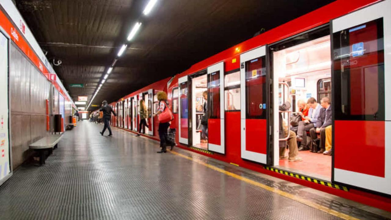 Stazione Centrale Ampio Loft Di Lusso Su 2 Livelli Мілан Екстер'єр фото